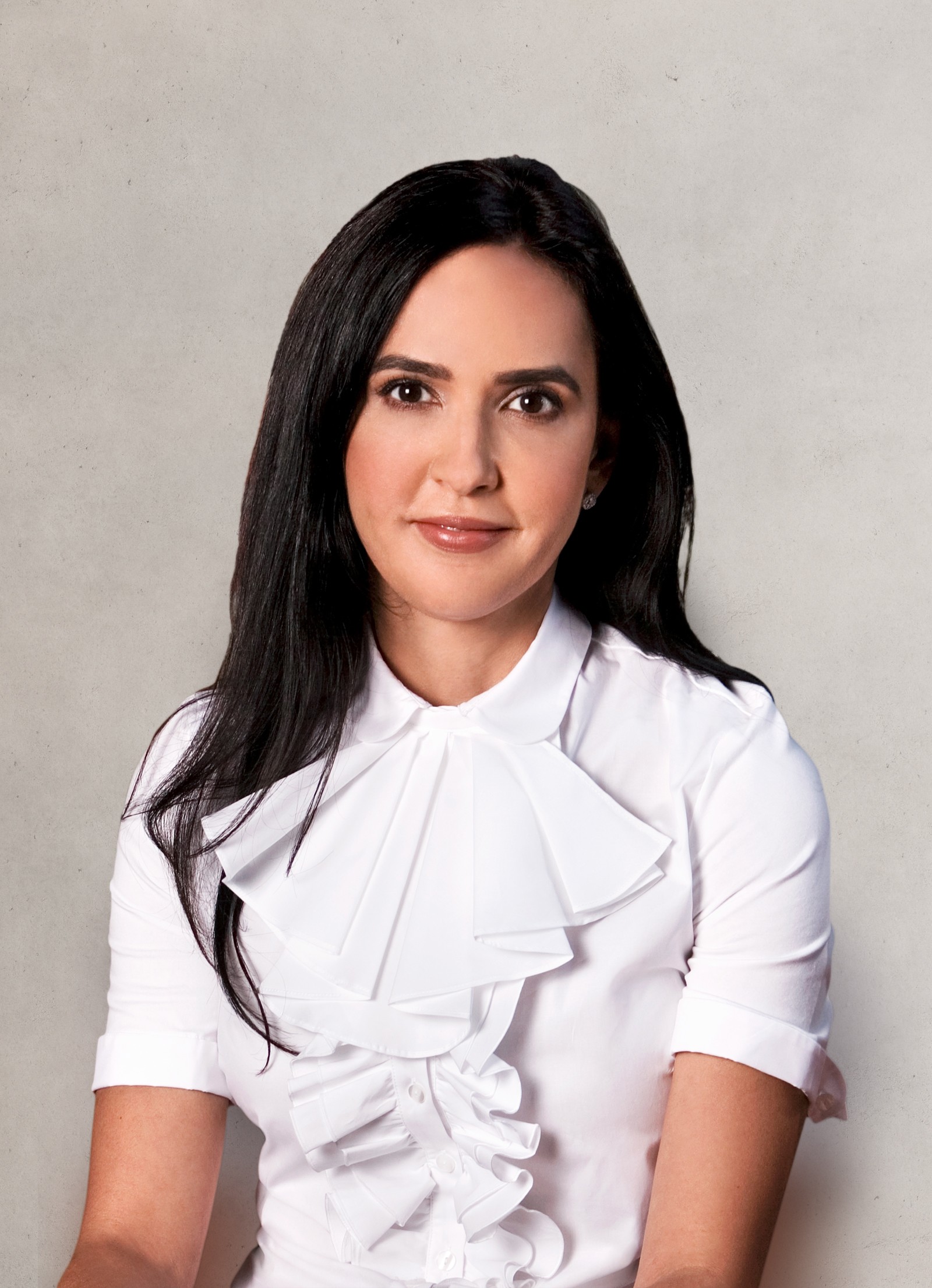 Dr. Shereen Timani is an award-winning, highly respected dermatologist and expert in skin care, known for providing the best treatments and exceptional patient care.